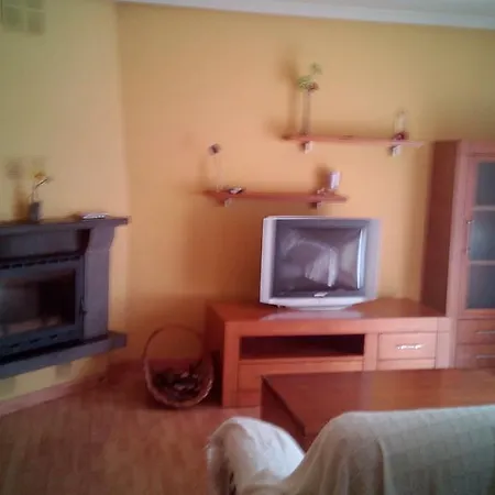 Departamento Cortes De Aragon شقة Aínsa